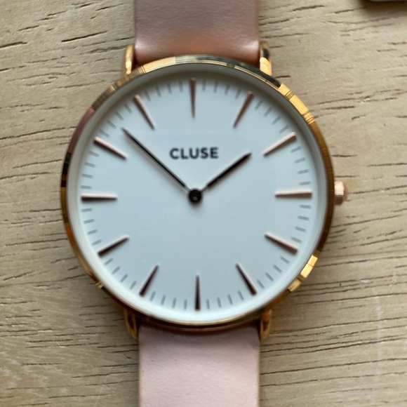 Cluse women’s watch - rose gold and baby pink - Picture 4 of 12